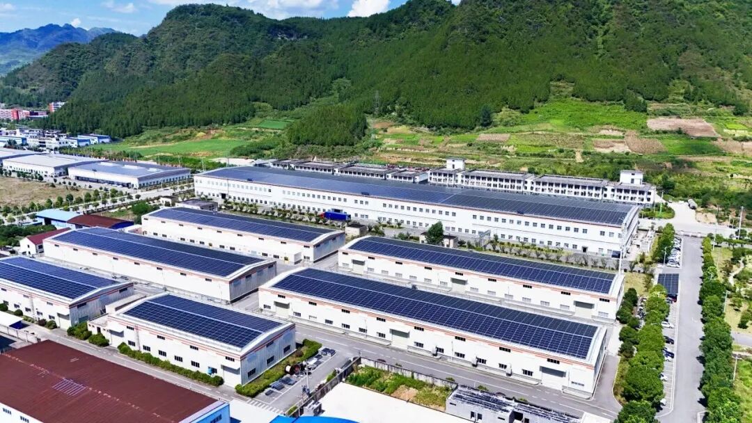 贵茶梵净抹茶入选全国“万企兴万村”案例 贵茶梵净抹茶入选全国“万企兴万村”案例