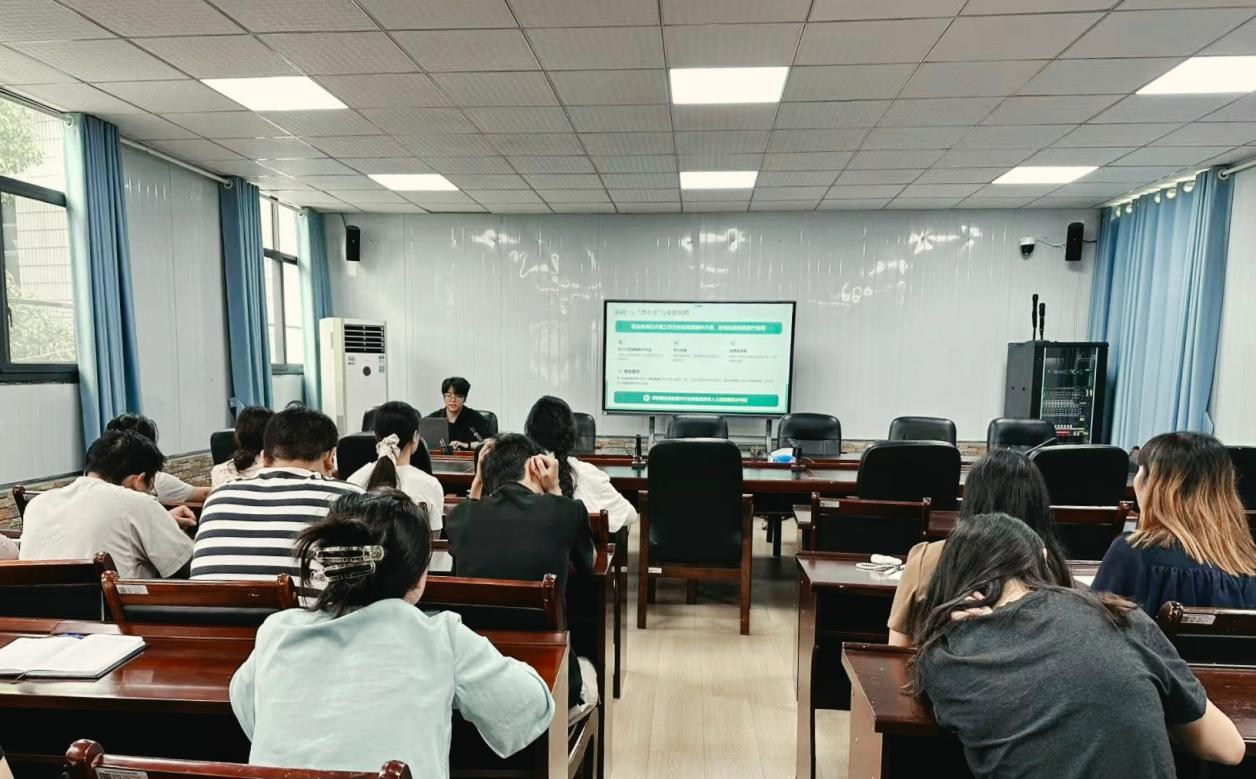 贵聚英才·安心乐业|贵安新区2026年职业指导社区行系列活动顺利举办 贵聚英才·安心乐业|贵安新区2026年职业指导社区行系列活动顺利举办