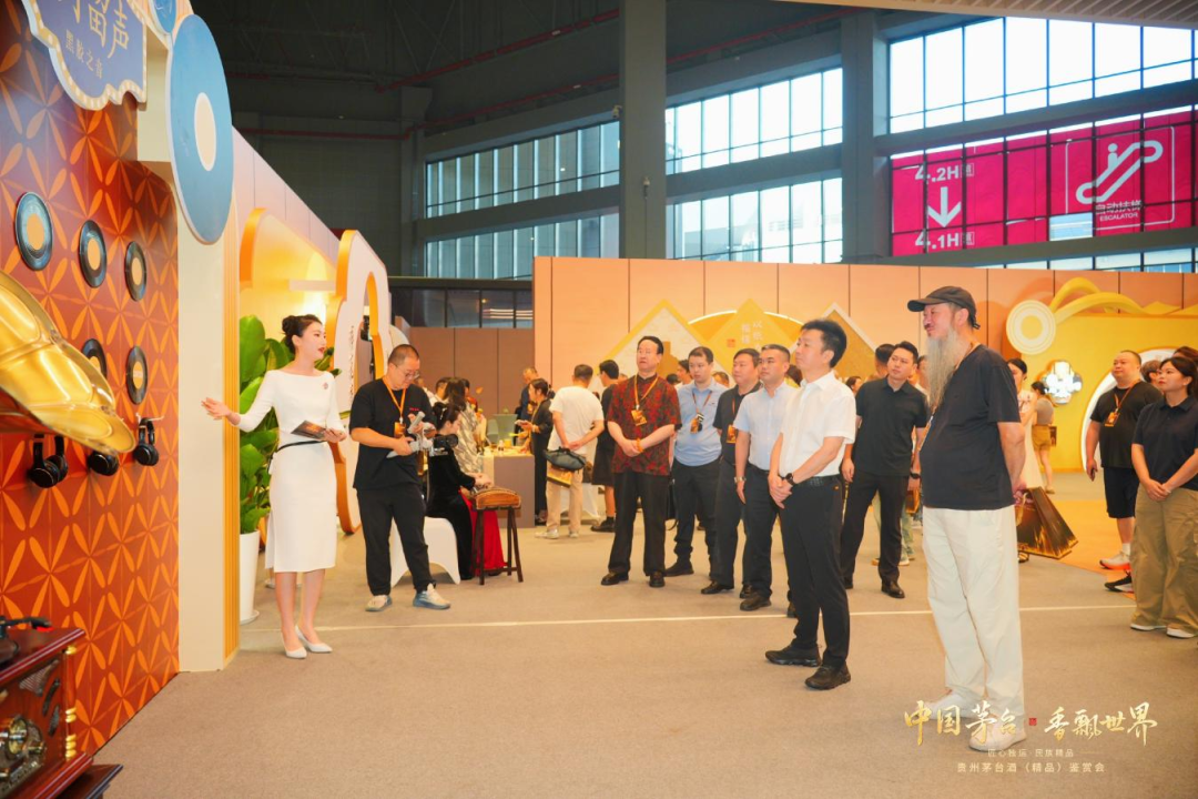 精品茅台亮相上海“国家级地标”,在世界窗口品味东方匠心 精品茅台亮相上海“国家级地标”,在世界窗口品味东方匠心