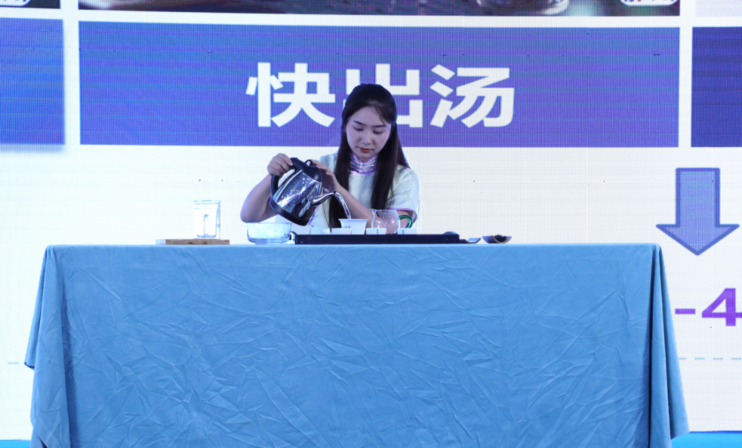 贵州冲泡推广及品鉴系列活动第五期在贵阳举行 贵州冲泡推广及品鉴系列活动第五期在贵阳举行