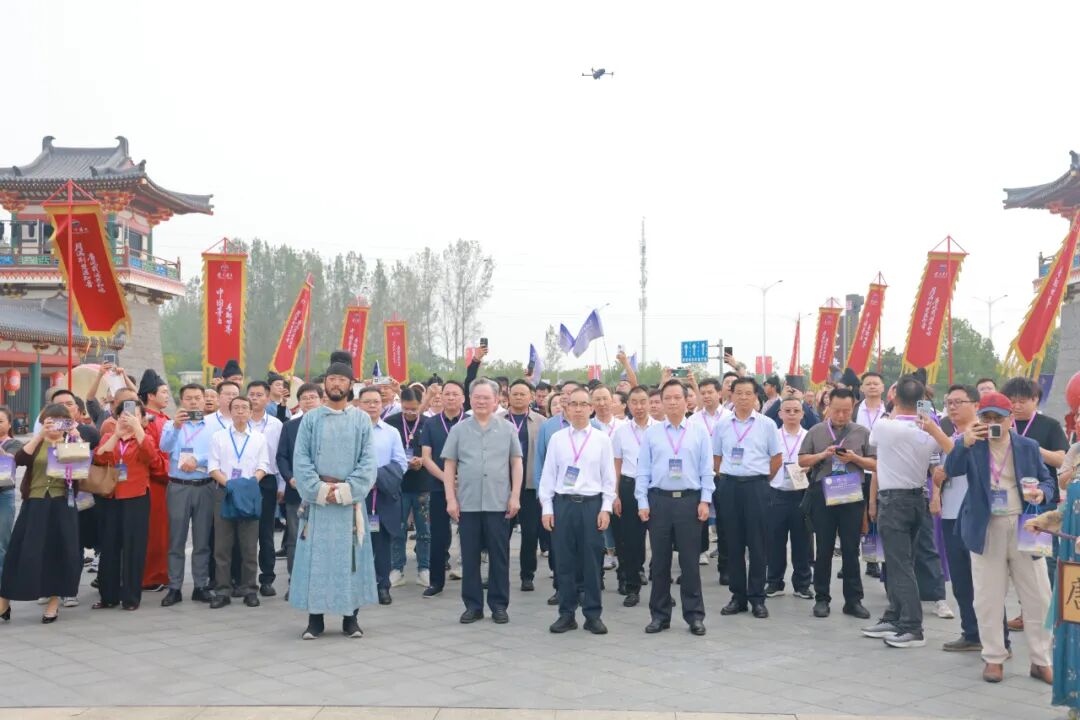 贵州茅台2026年湖北茅友嘉年华暨贵州茅台酒（春夏秋冬）四季文化产品发布会在襄阳举行